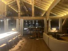 Détente et Convivialité en Famille autour de la Table dans notre Chalet de Montagne